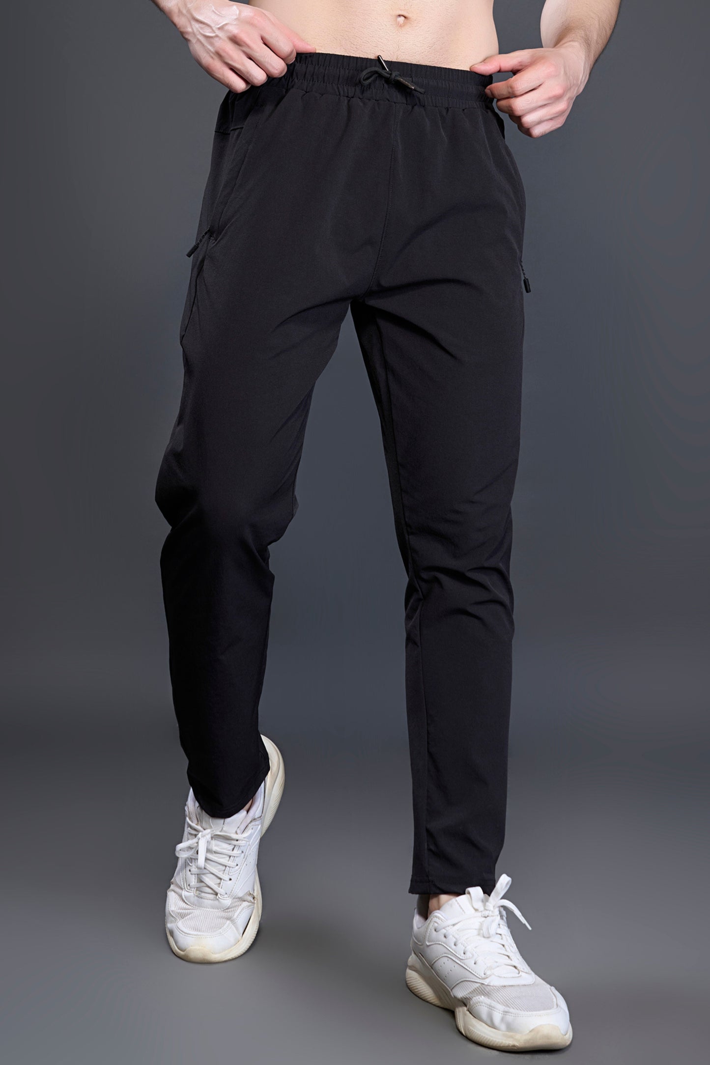 Move Black 365 Track Pant