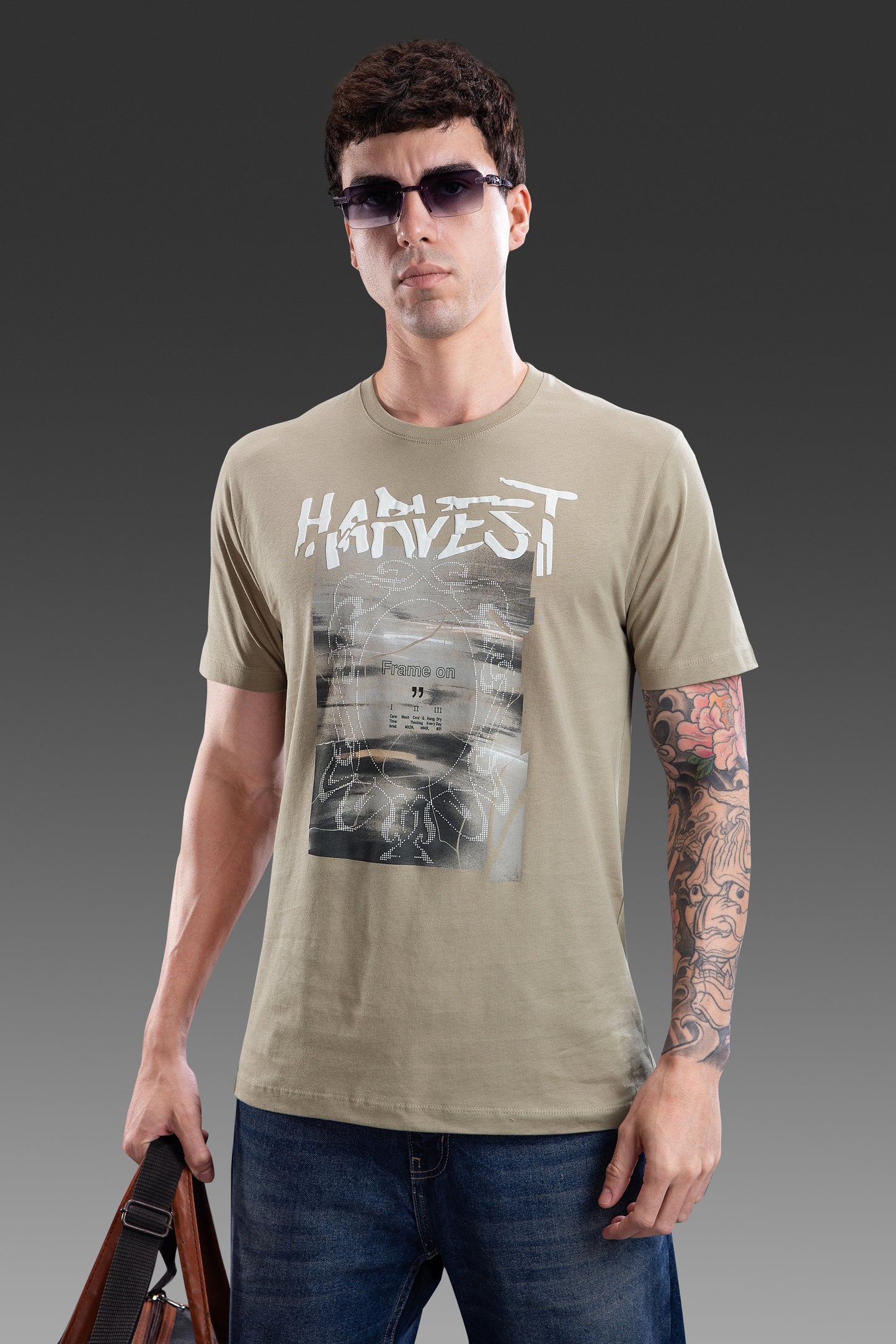 Desert Sand - Grafixstation T-shirt