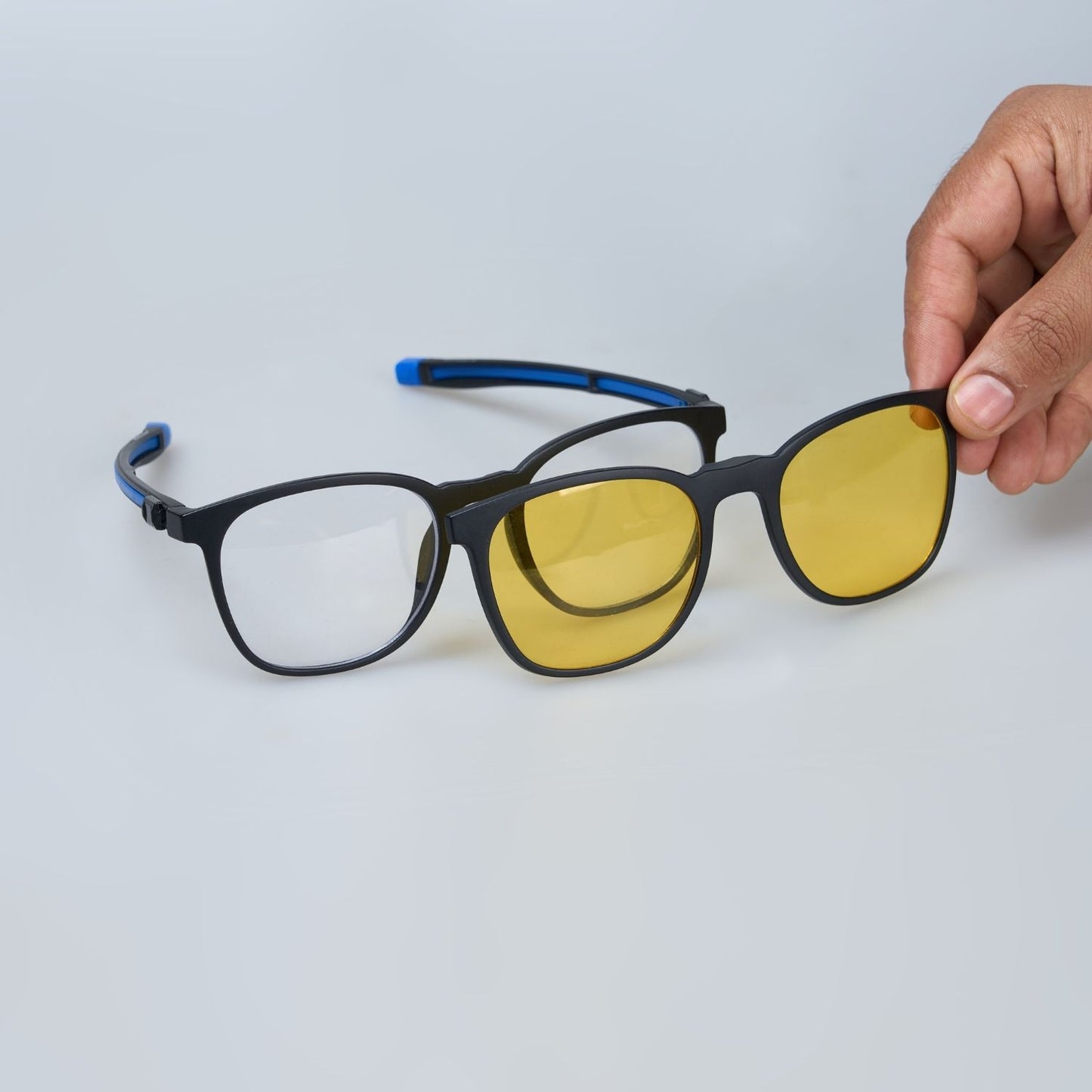 Day-Night Changeable Lens Wayfarer Sunglasses For Men And Women.
