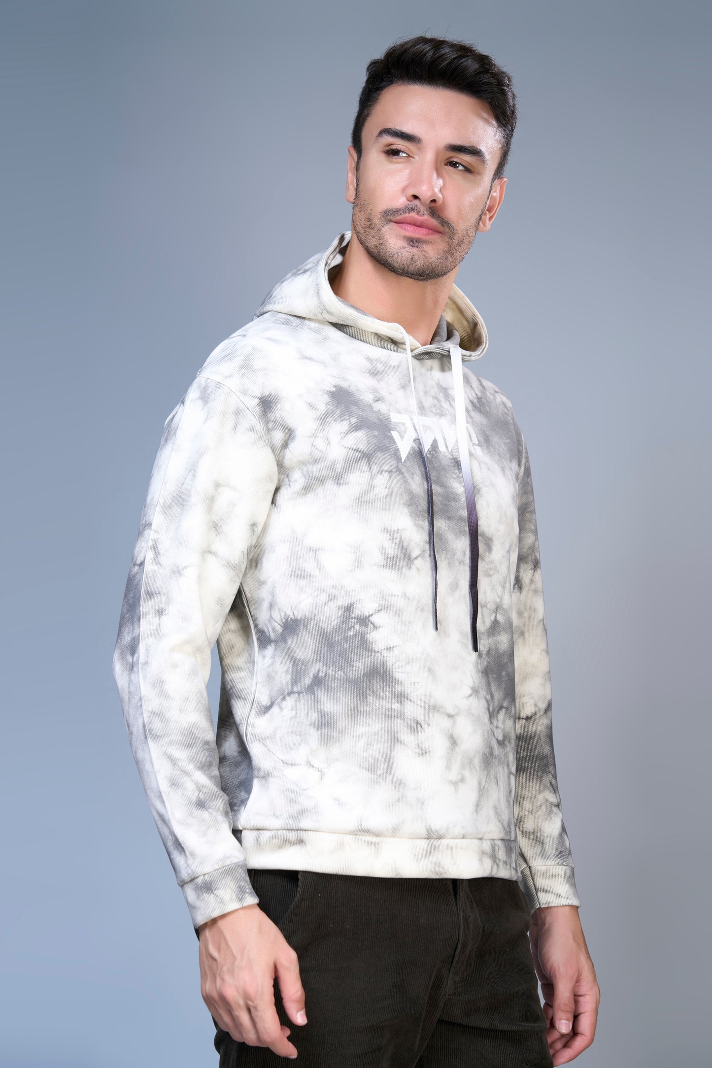 White - Smoky Hoodie Hoodies Maxzone Clothing