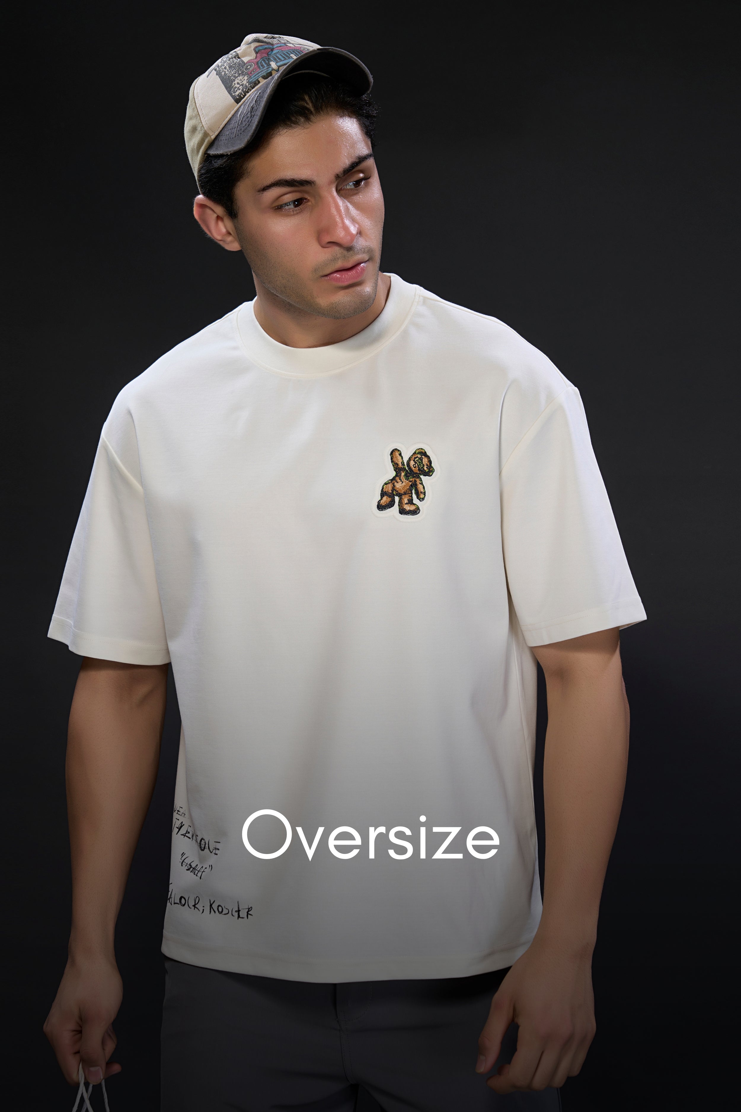 Off White FANAT Print - Oversize T-shirt – Maxzone Clothing