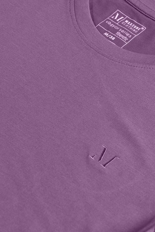 Light maroon colored, Solid T shirt for men, with half sleeves and round neck, product closeup.