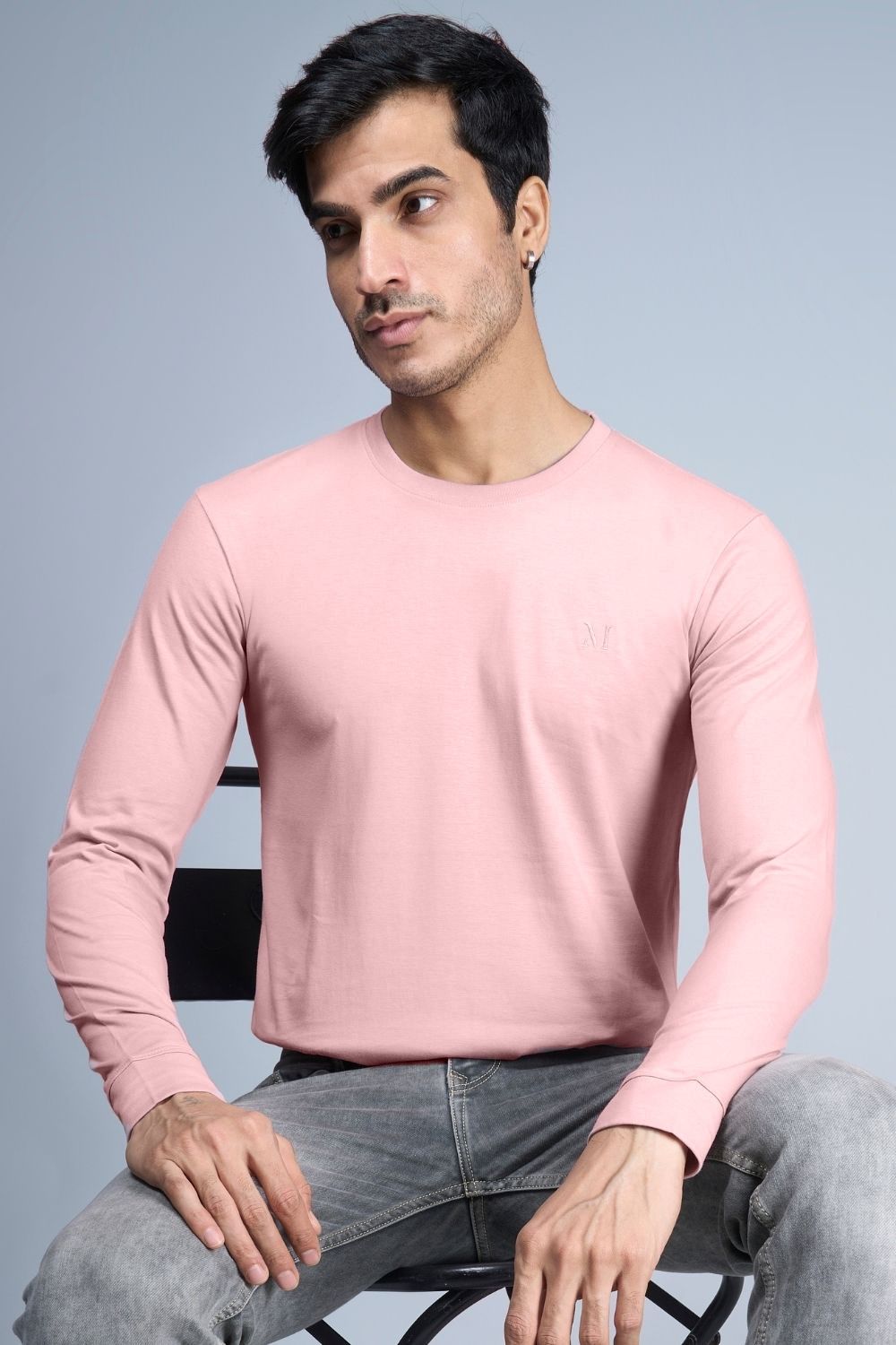 Lilac shade color, full sleeve solid T shirt for Men with round neck.