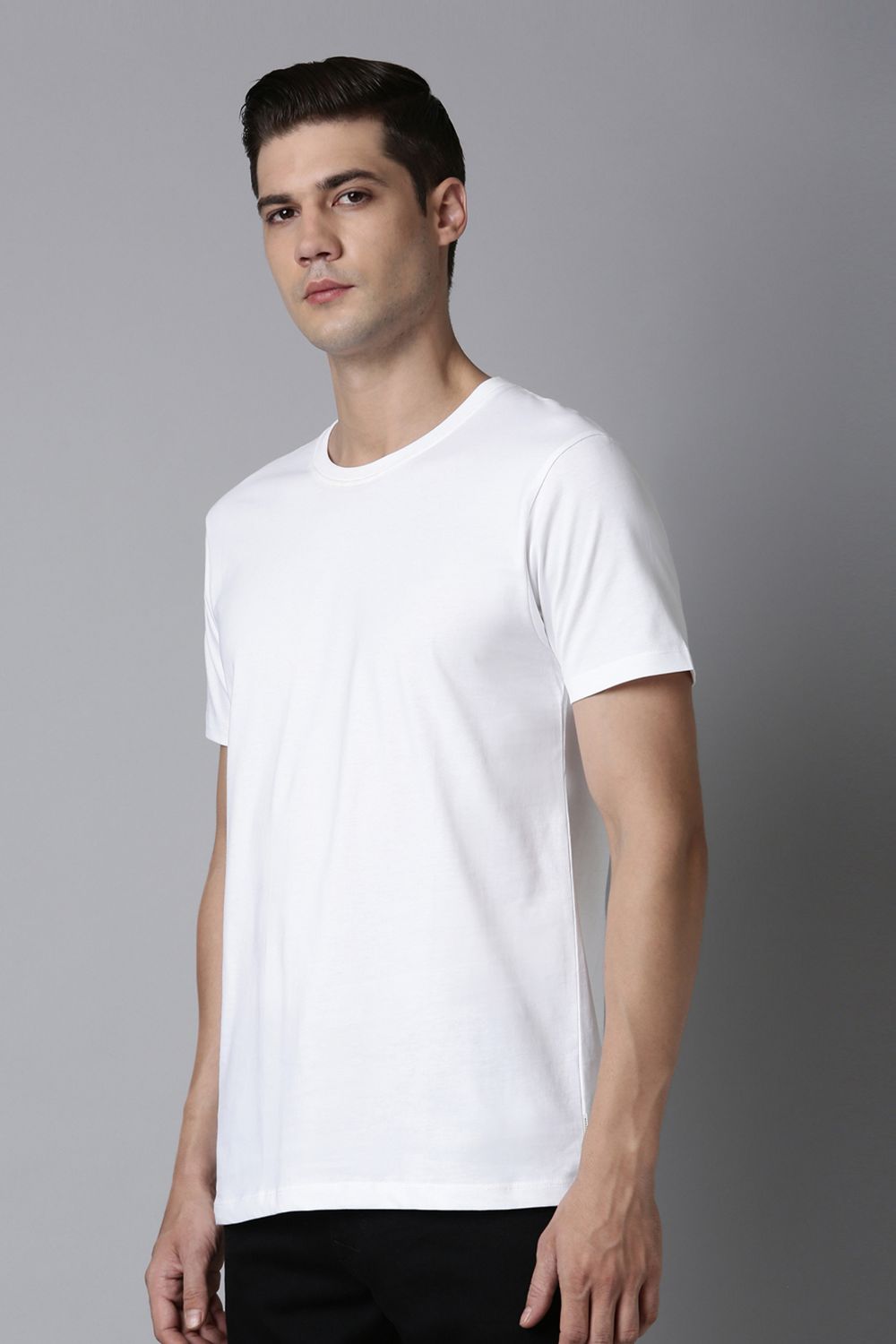 Maxzone Clothing White - Solid t-shirt