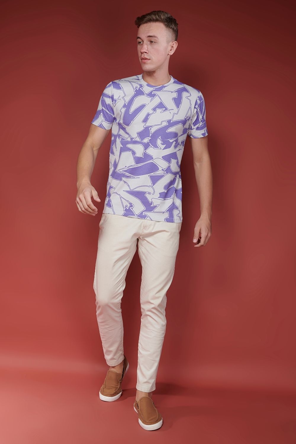 Full view of mauve and white colored all over print T shirt for men with Half sleeves and round neck.