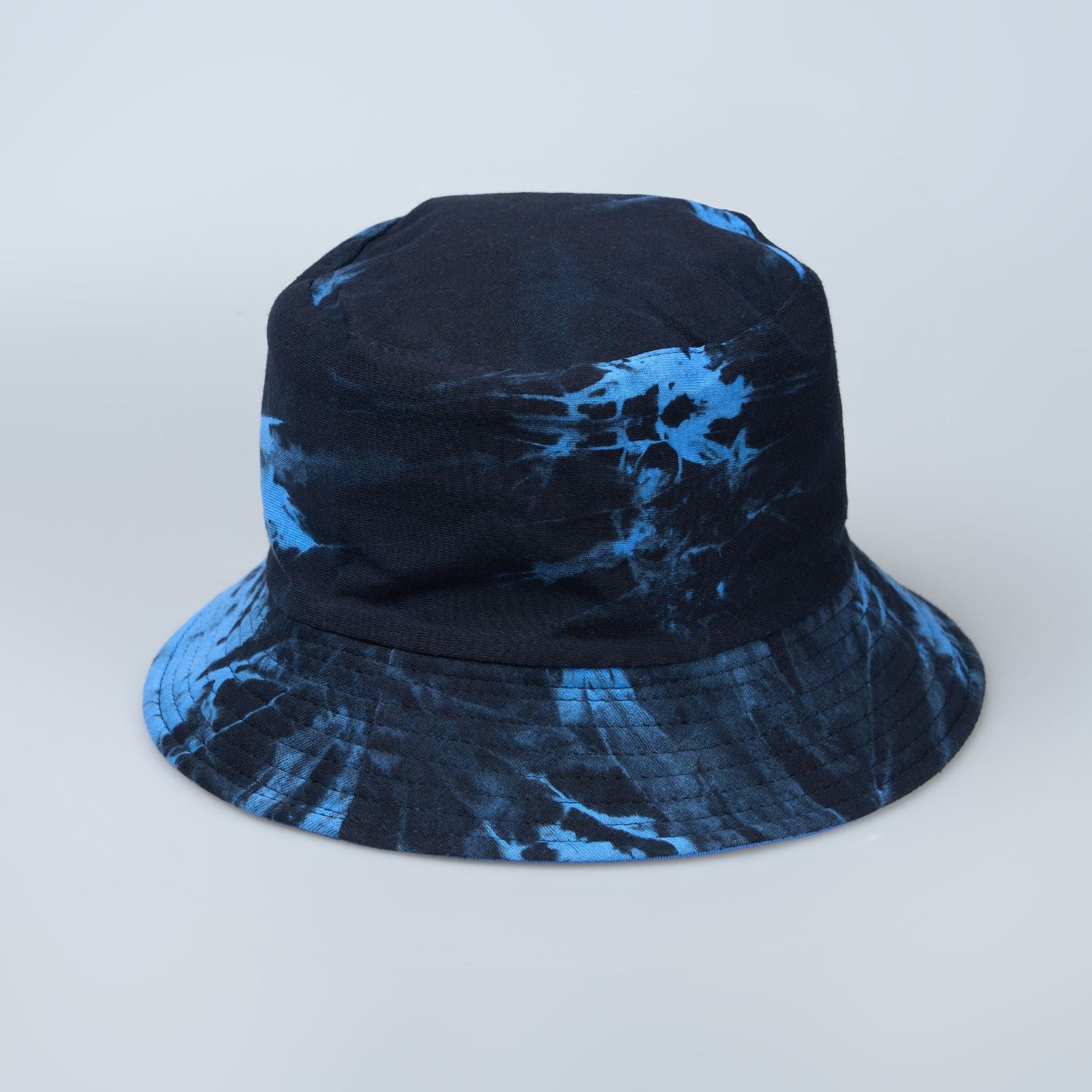 Blue colored, lightweight bucket hat for men