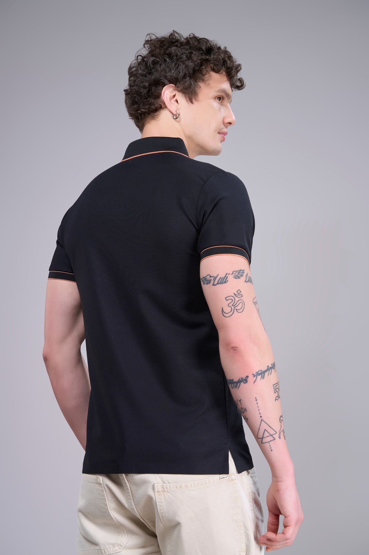 Black - Stitchless Zipper Polo