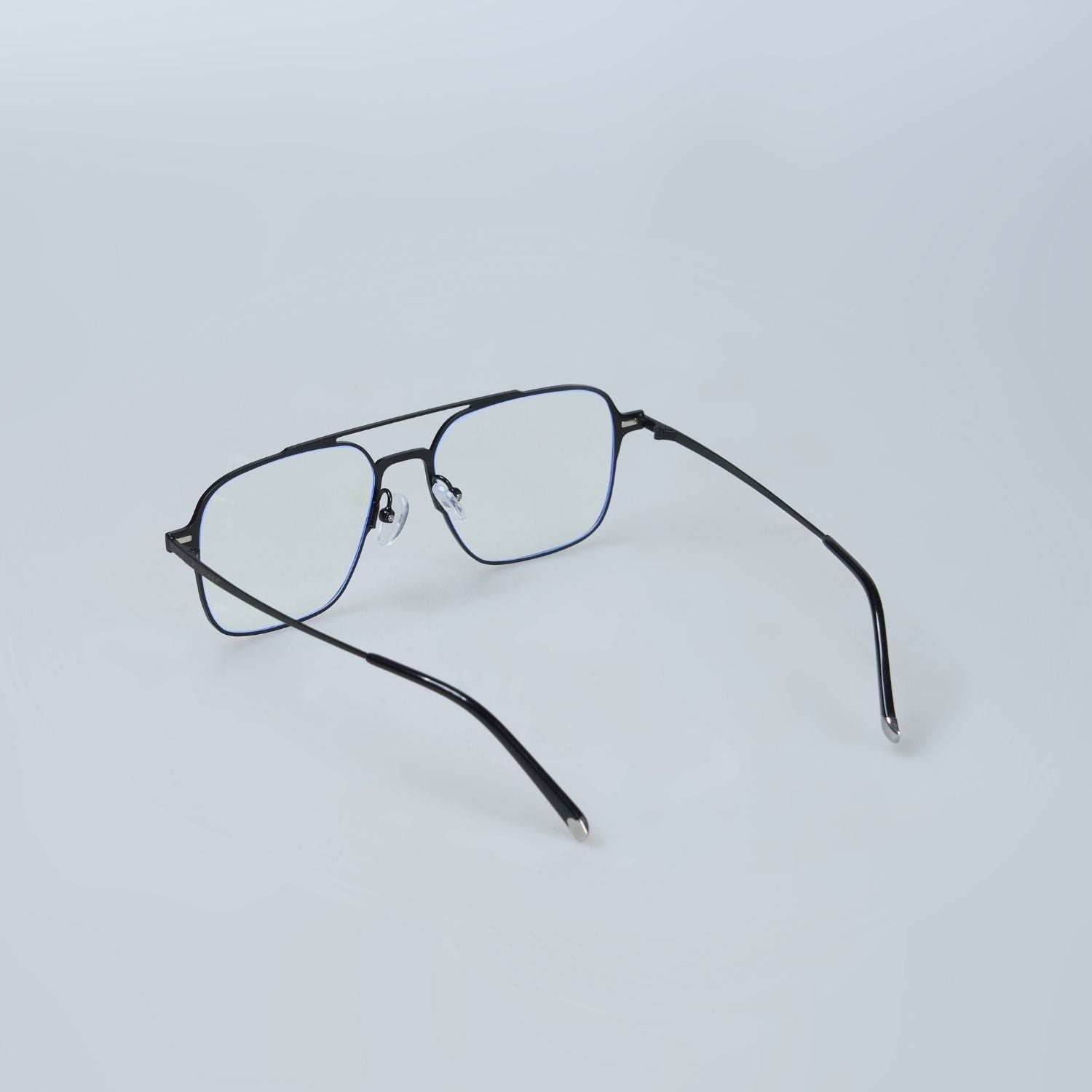 Day night changeable lens eyeshade with detachable clips for men and women, product image.