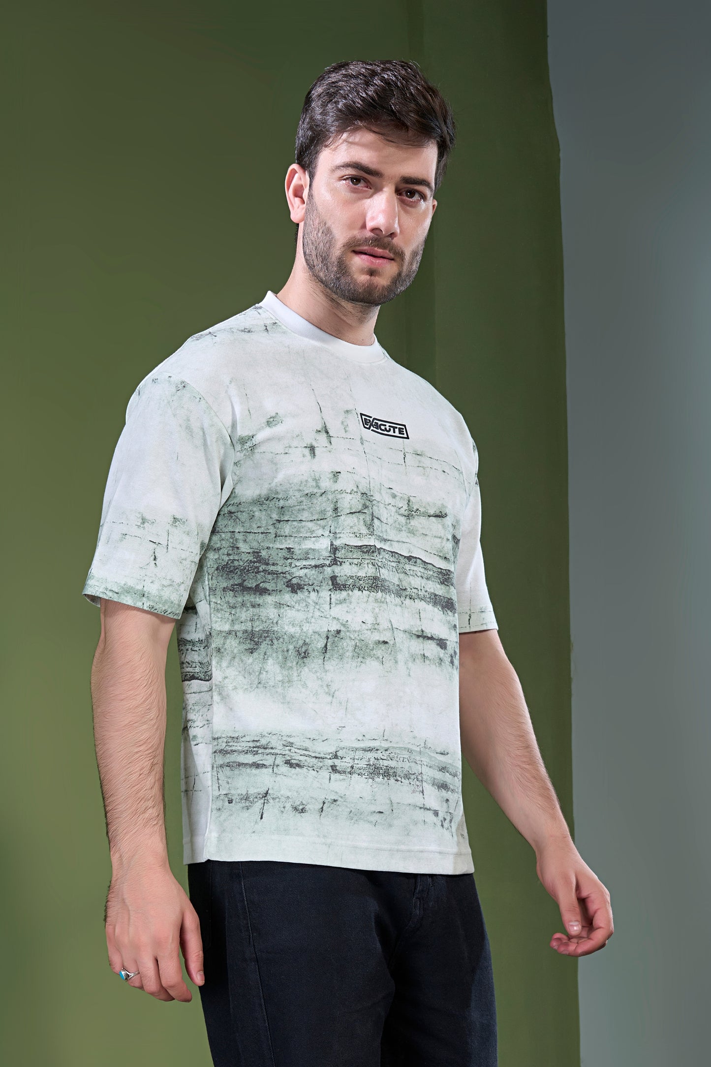 White - Aop Core Oversize T-shirt