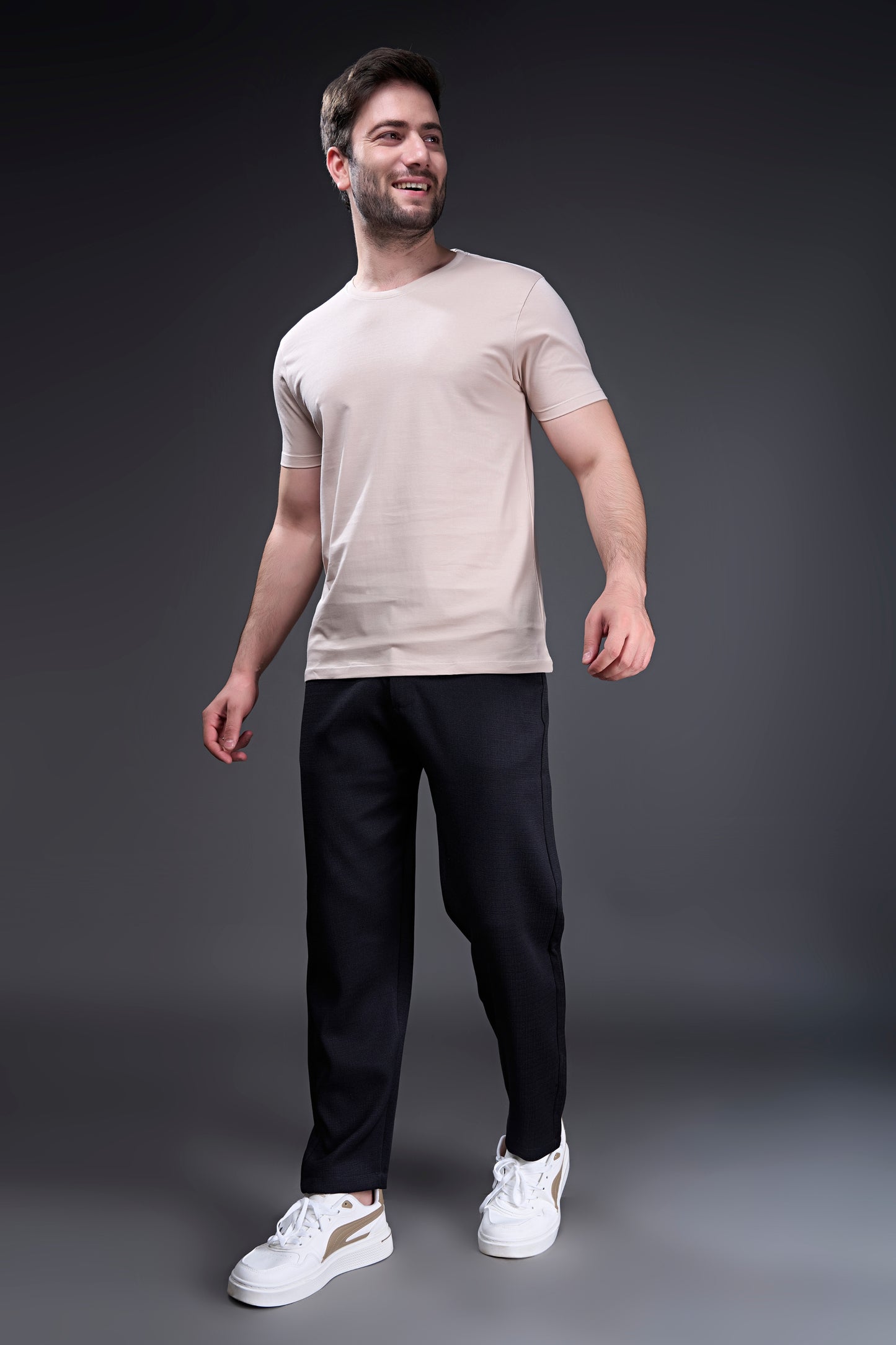 Black - Linear Track Pant