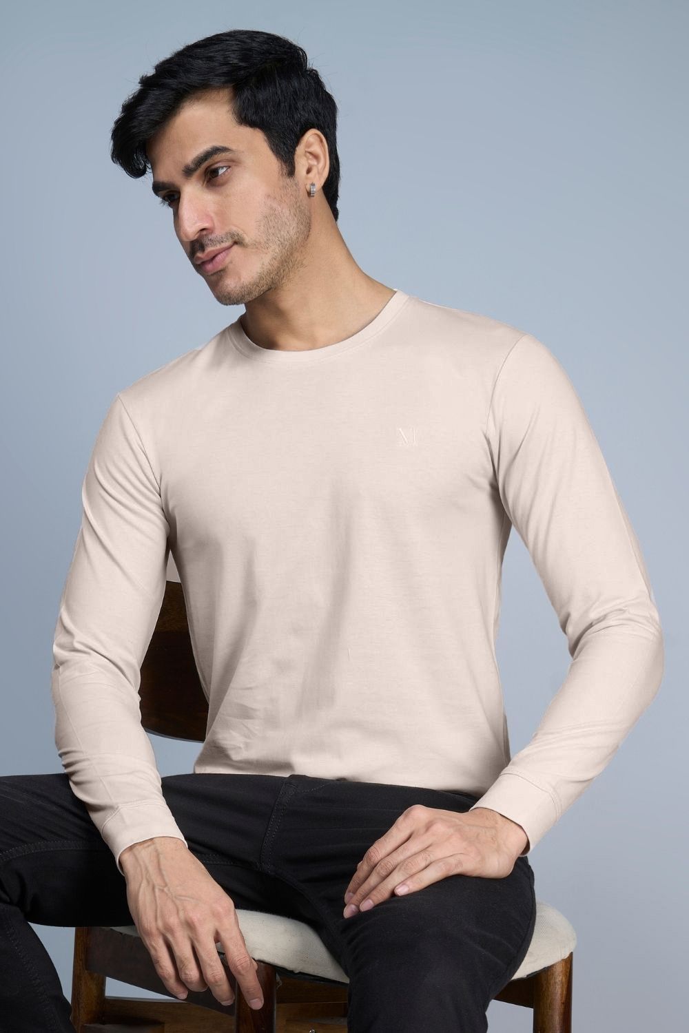 Moon light colored, full sleeve solid T shirt for Men with round neck.
