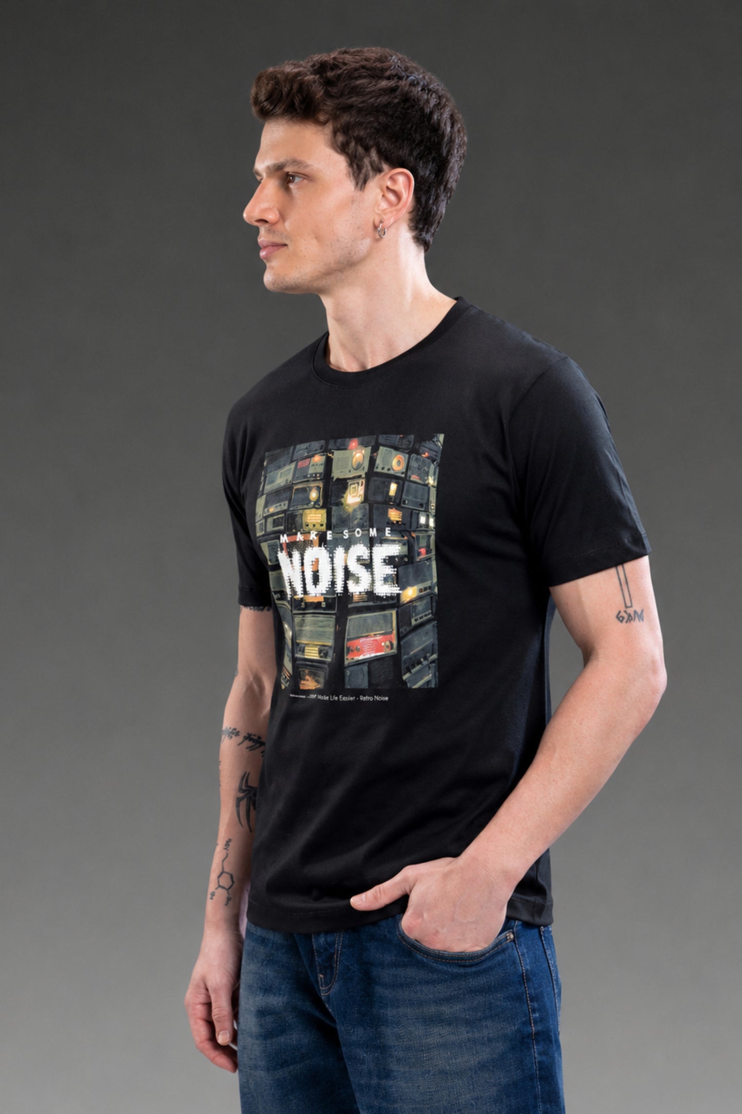 Black - Grafixtation T-shirt
